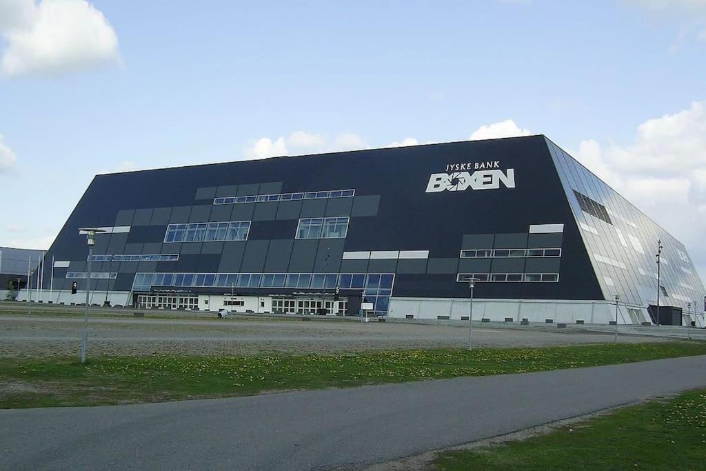 170 M2 Stort Hus Taet Pa Centrum, Mch Og Boxen Гернінг Екстер'єр фото